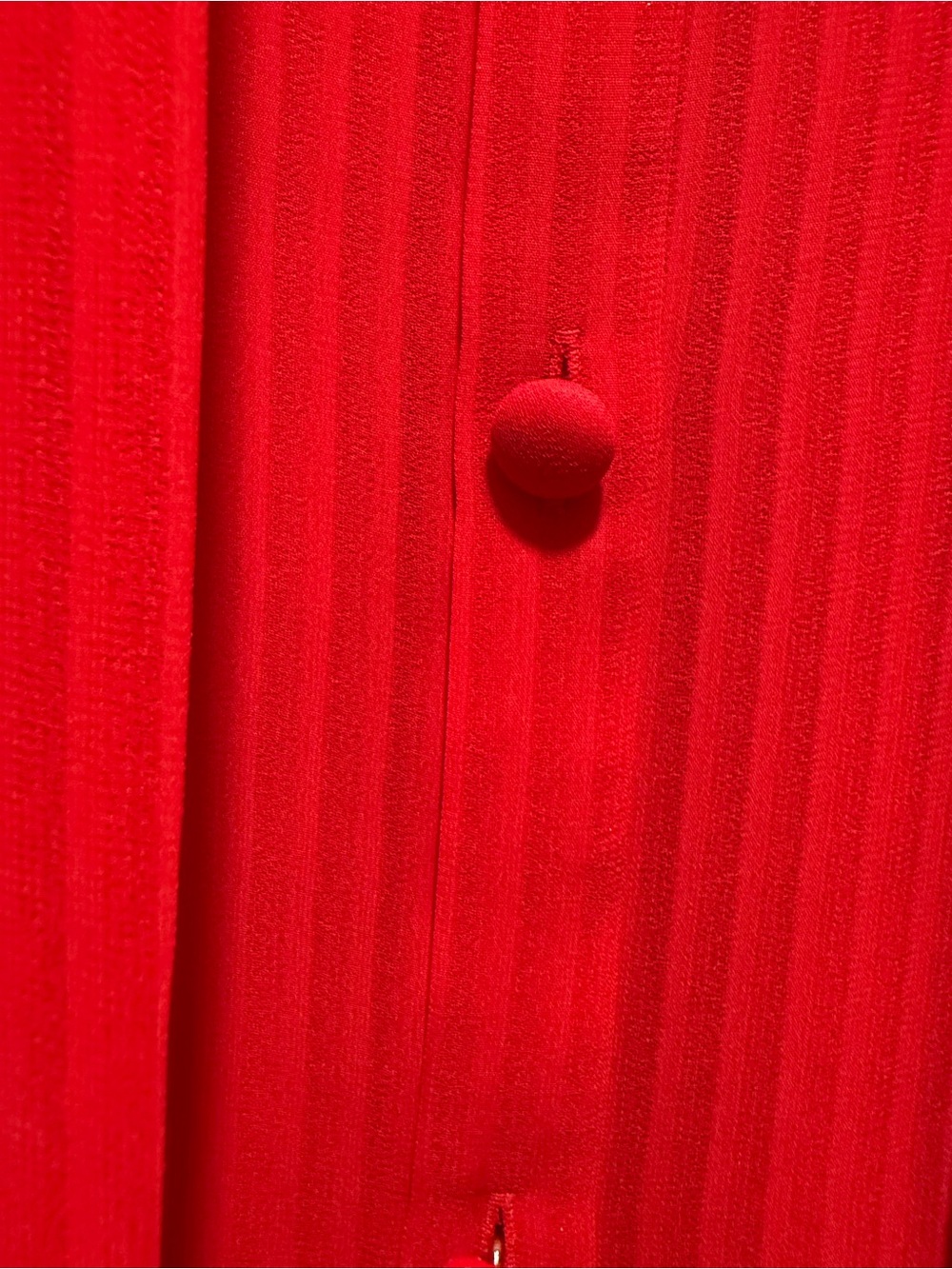 Babaton Red Sheer Pleated Blouse - Picture 4 of 6